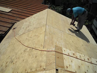 雨漏り修理、屋根修理工事 修理 保険