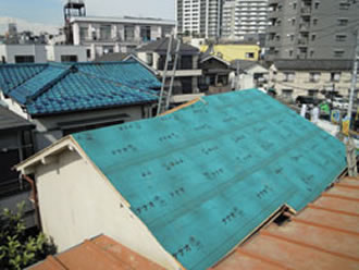 雨漏り修理、屋根修理工事 修理 保険