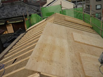 雨漏り修理、屋根修理工事 修理 保険