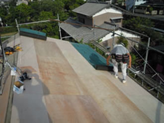 雨漏り修理、屋根修理工事 修理 保険