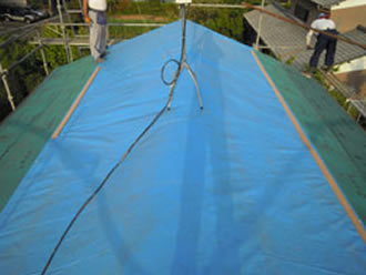 雨漏り修理、屋根修理工事 修理 保険