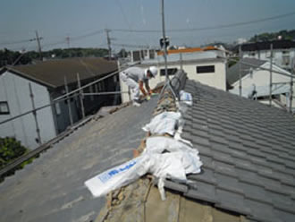 雨漏り修理、屋根修理工事 修理 保険