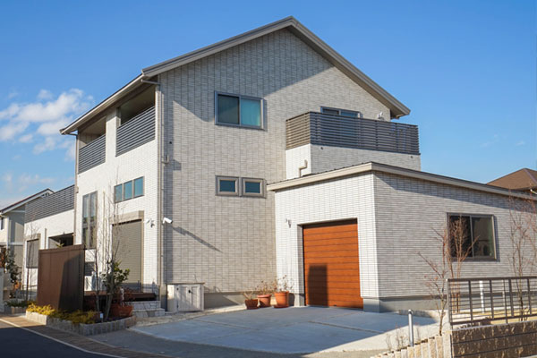 外壁塗装おすすめプラン-ラジカル制御塗装仕上げ～雨漏り修理･屋根修理・屋根工事・屋根塗装･外壁塗装･防水工事なら屋根パトロール
