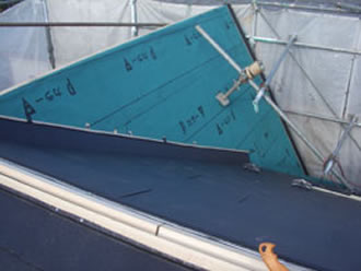 雨漏り修理、屋根修理工事 修理 保険