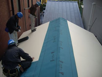 雨漏り修理、屋根修理工事 修理 保険