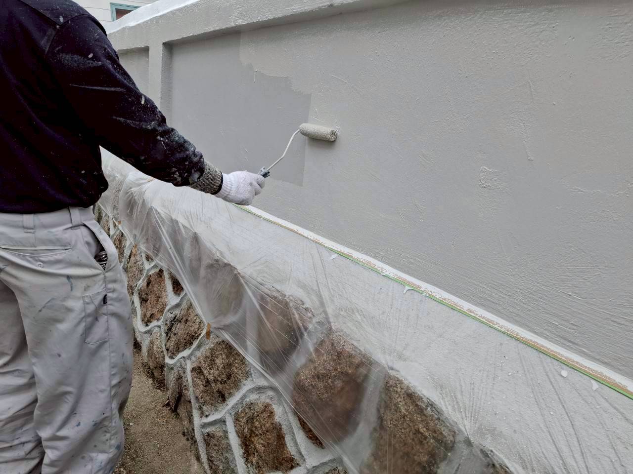 兵庫県西宮市西方寺 外壁塗装工事施工事例　施工工事中