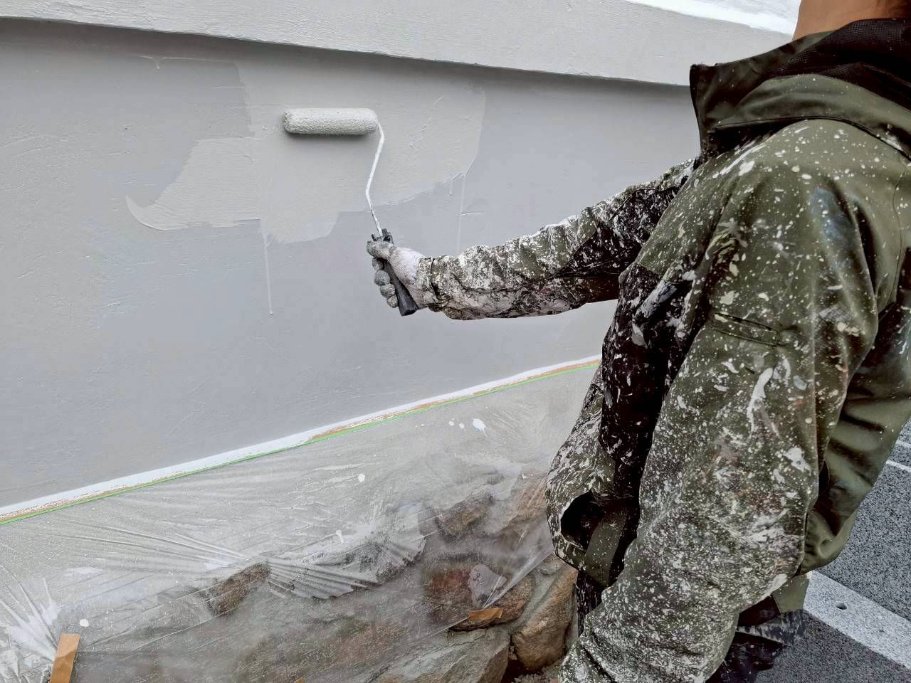 兵庫県西宮市西方寺 外壁塗装工事施工事例　施工工事中