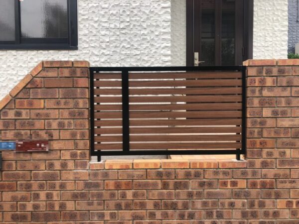 O様邸 門扉・フェンス交換工事-施工事例・神戸の方にもおすすめ