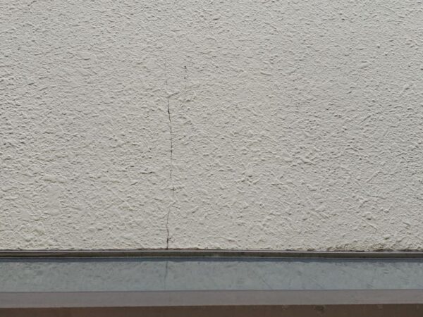 N様邸 外壁・屋根・付帯部塗装工事-施工前 N様邸 外壁・屋根・付帯部塗装工事-施工事例・神戸の方にもおすすめ