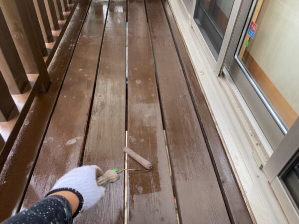 施工中写真 T様邸 外壁・屋根・付帯部塗装・バルコニー防水工事-施工事例・神戸の方にもおすすめ