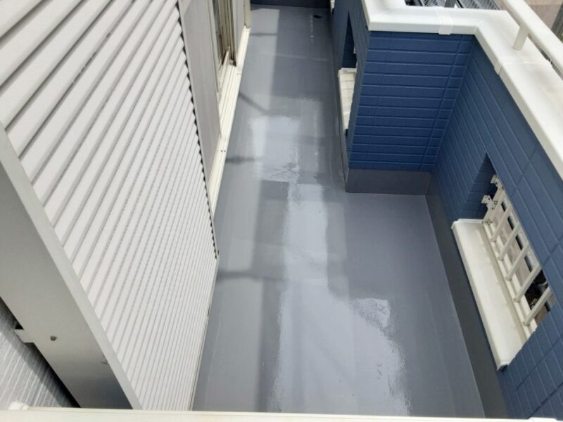 S様邸 外壁・付帯部塗装・屋根カバー工法・バルコニー防水工事-施工事例・神戸の方にもおすすめ