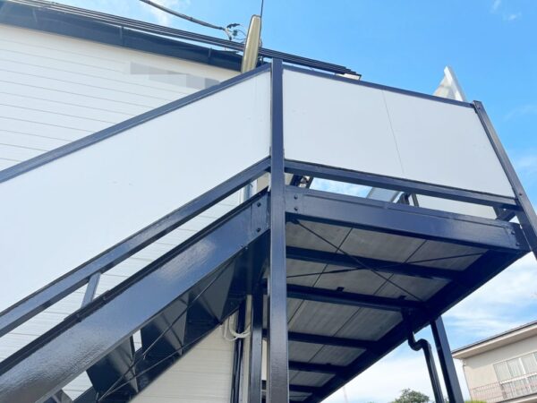 T様所有アパート 外壁・屋根・付帯部塗装・階段踏板防水工事-施工事例・神戸の方にもおすすめ