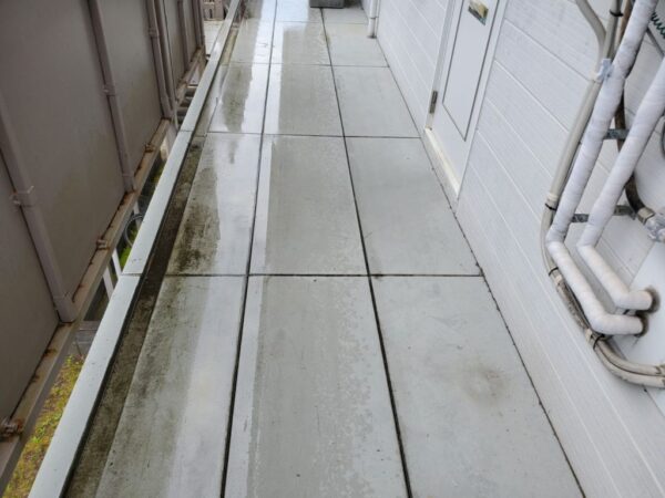 T様所有アパート 外壁・屋根・付帯部塗装・階段踏板防水工事-施工事例・神戸の方にもおすすめ