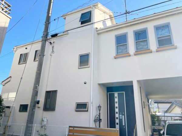 屋根・壁リフォーム 低汚染遮熱塗料で長期間美観を維持します!神戸の方におすすめです!