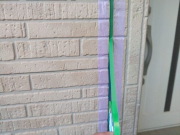 M様邸 外壁・屋根・付帯部塗装・バルコニー防水工事-施工中写真