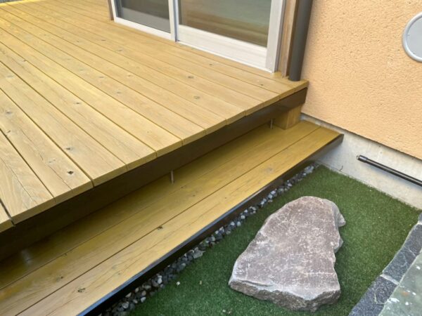 M様邸 ウッドデッキ塗装工事-施工事例・神戸の方にもおすすめ