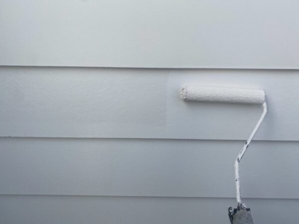 M様邸 外壁・屋根・付帯部塗装・バルコニー防水工事-施工中写真