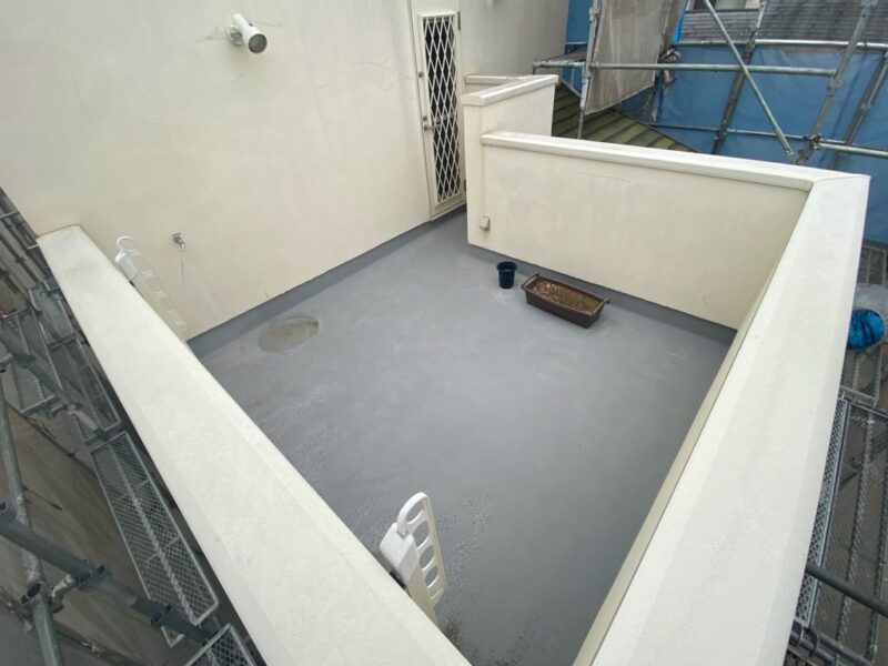 O様邸 外壁・屋根・付帯部塗装・バルコニー防水工事-施工前