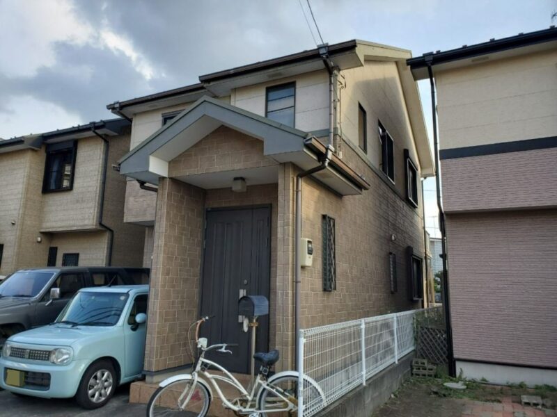H様邸 外壁・付帯部塗装・バルコニー防水・屋根葺き替え工事-施工前