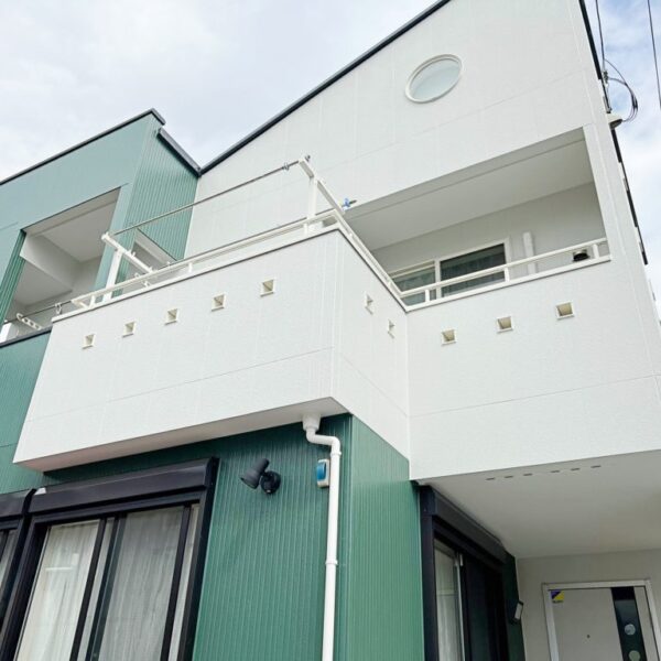 jirei-165-after-2 N様邸 外壁・屋根・付帯部塗装・バルコニー防水工事-施工事例 神戸の方にもおすすめ